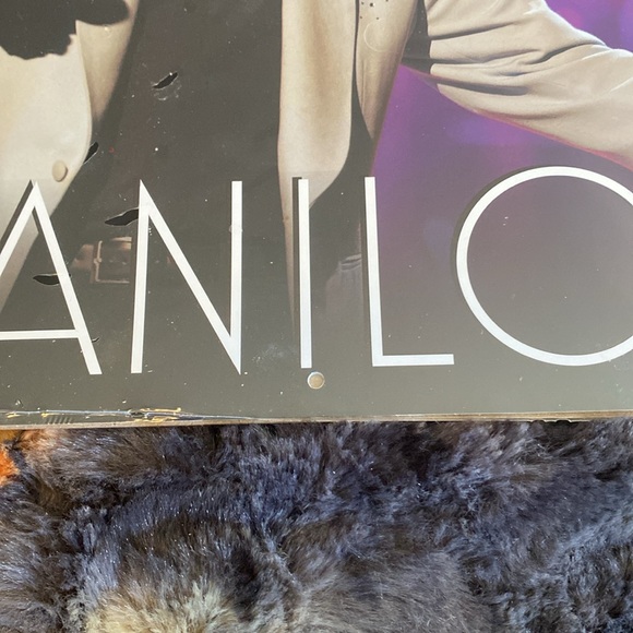 🎤🎶Barry Manilow🎶🎤 2025 Calendar New / Unopened / 12 Months - Size 8.5” X 11” - Picture 7 of 10